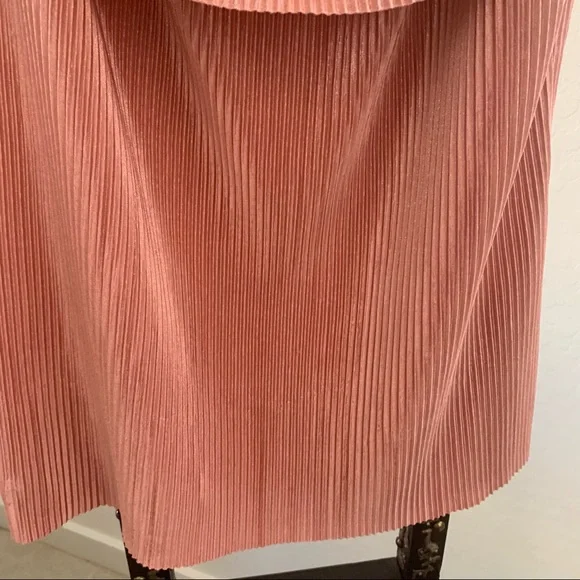 a.n.a. Pleated Pink Blouse - Picture 3 of 6